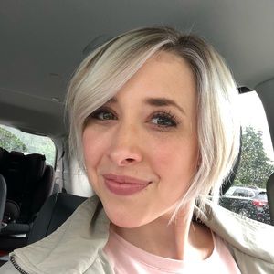 Meet your Posher, Erin